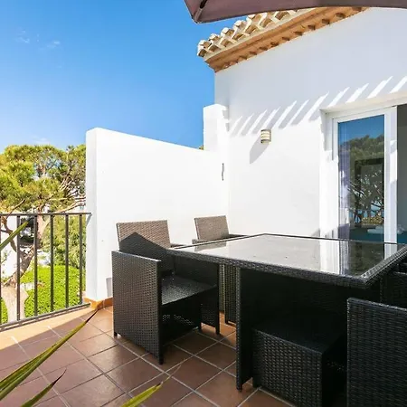 Apartment Dona Lola Seafront Duplex